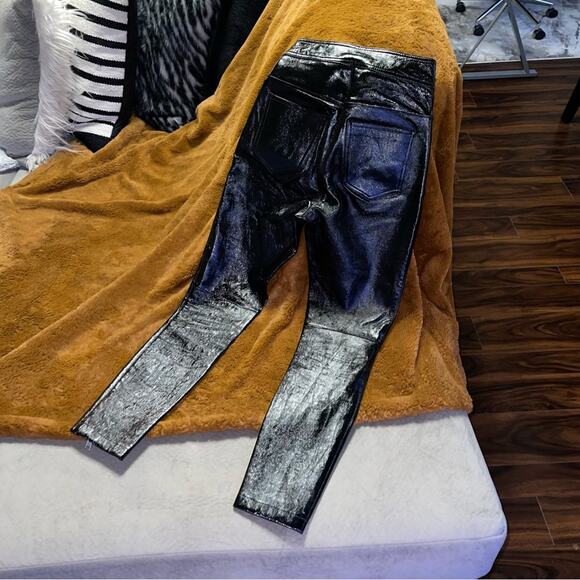Alexander Wang Snap-Detailed Patent Leather Skinny Pants in Black - Picture 8 of 12